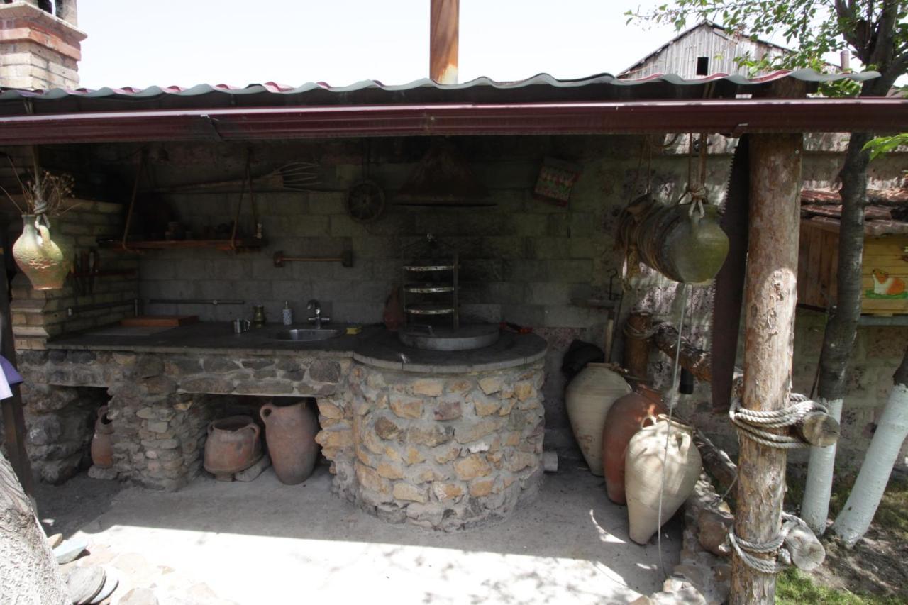 Mardoyan'S Guest House Gavar Exterior photo