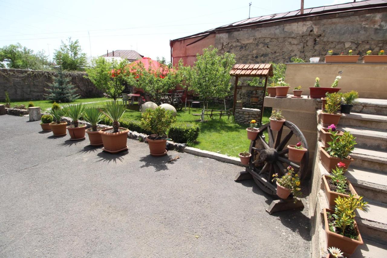 Mardoyan'S Guest House Gavar Exterior photo