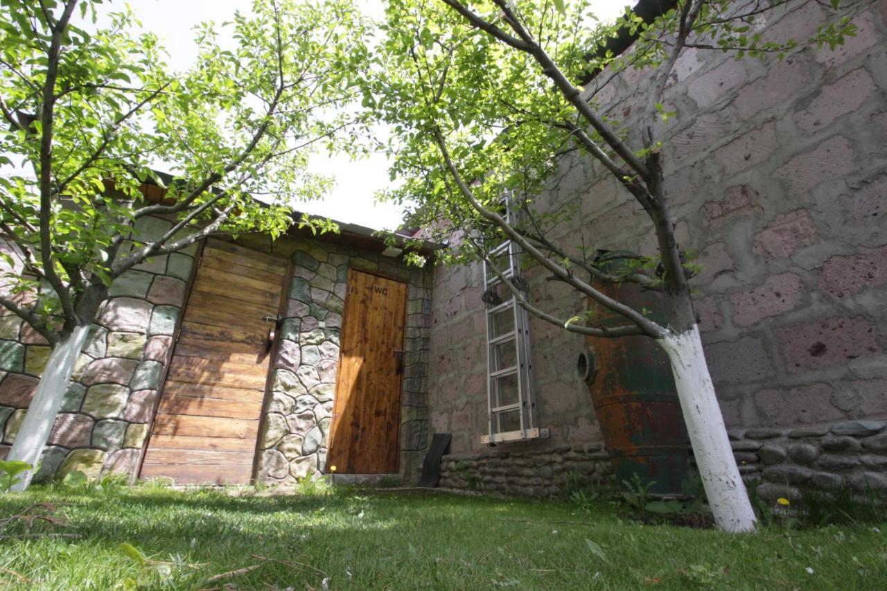 Mardoyan'S Guest House Gavar Exterior photo