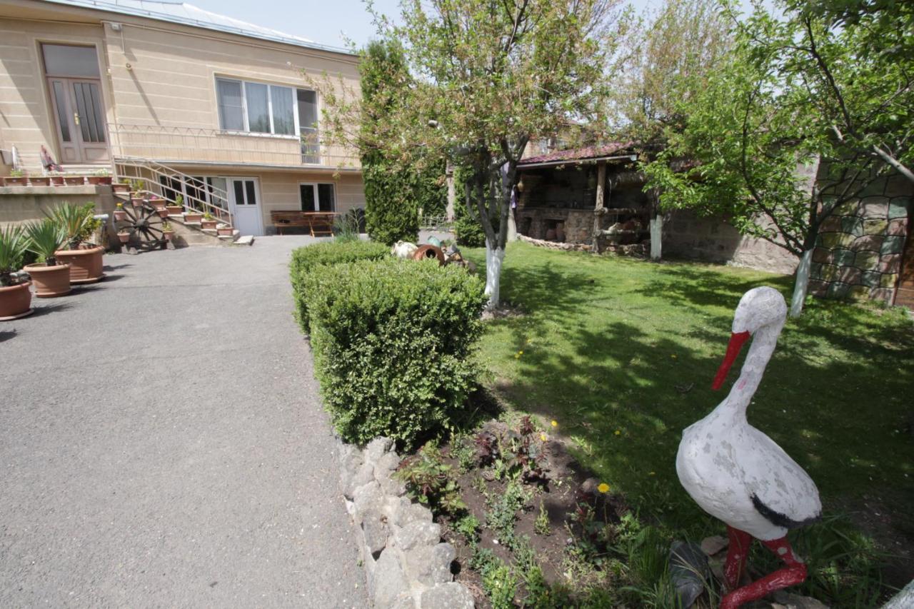 Mardoyan'S Guest House Gavar Exterior photo