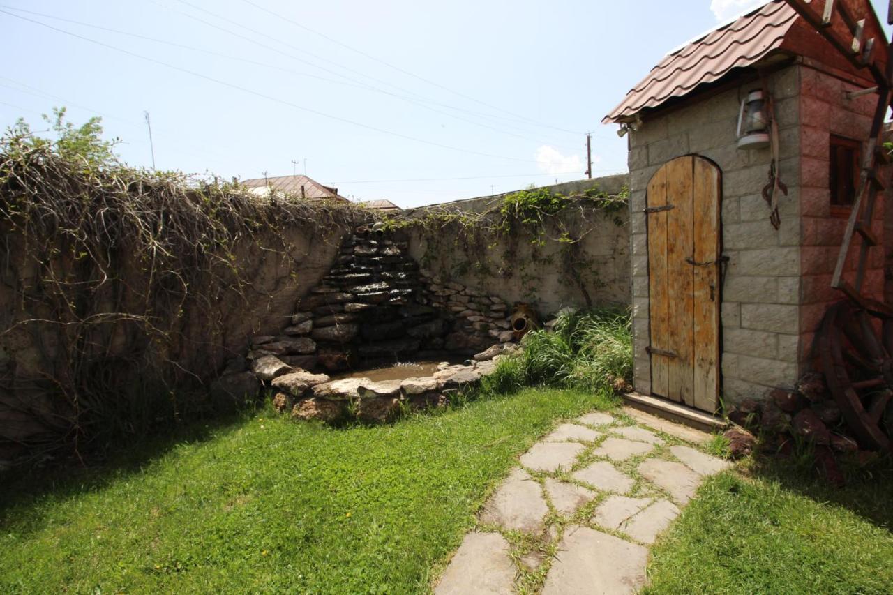 Mardoyan'S Guest House Gavar Exterior photo