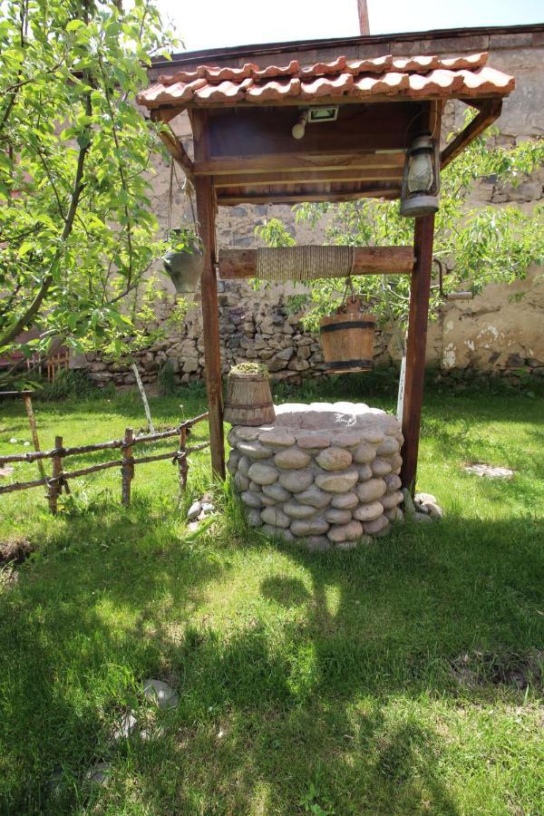 Mardoyan'S Guest House Gavar Exterior photo