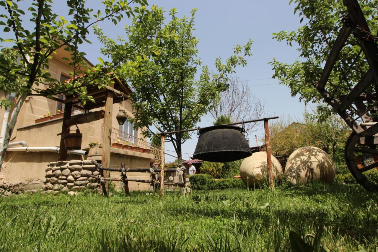 Mardoyan'S Guest House Gavar Exterior photo